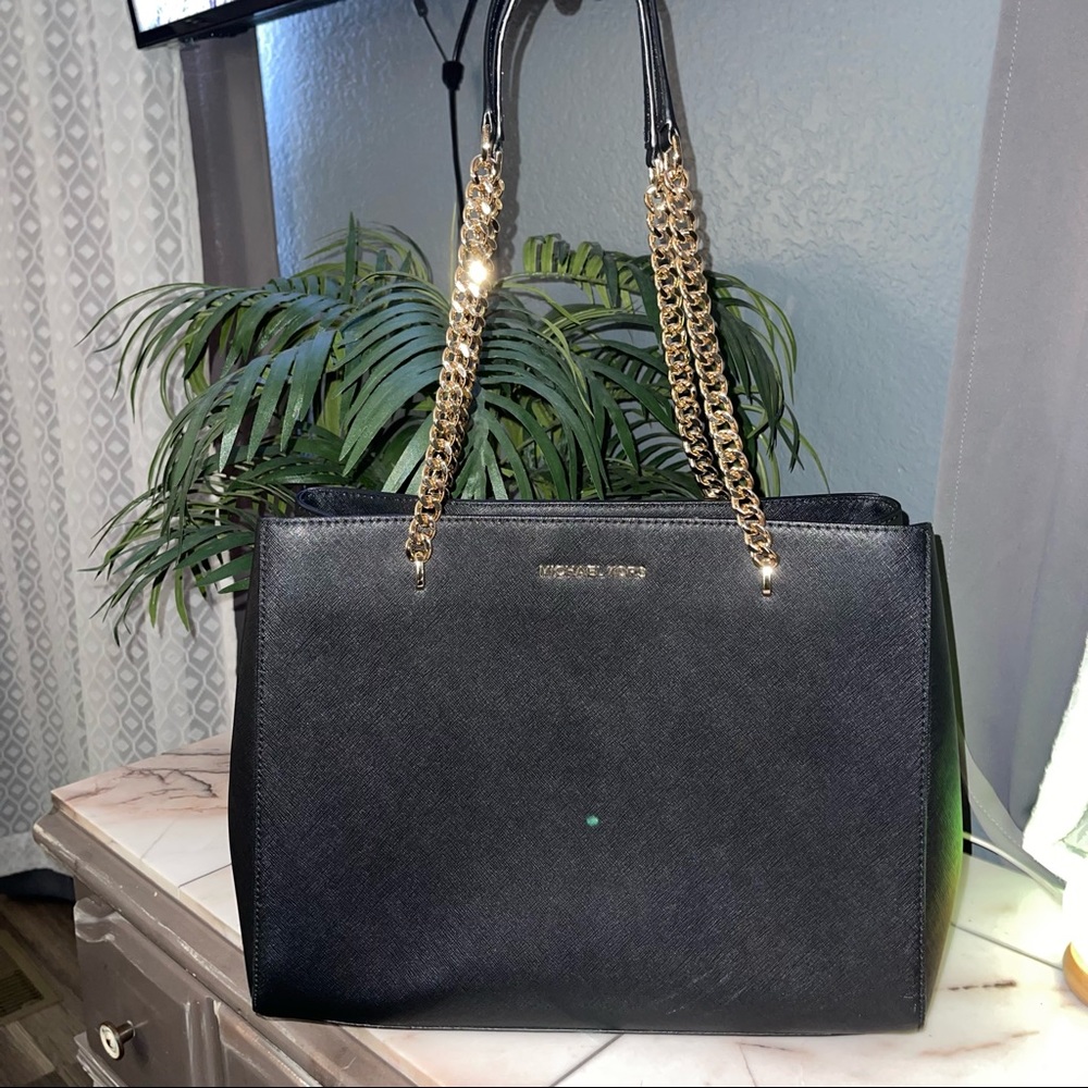 Michael Kors Teagan Black Large Tote - Picture 3 of 10